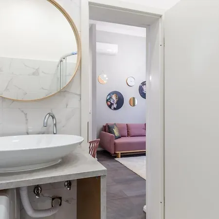 W33 - Prime Location - Comfortable Quality Apartments By Bqa Boedapest Buitenkant foto