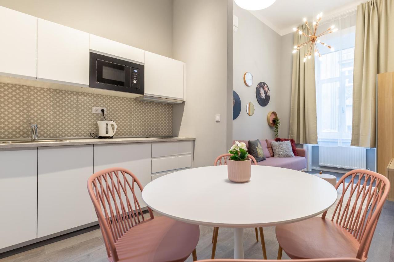 W33 - Prime Location - Comfortable Quality Apartments By Bqa